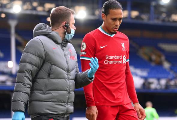 Liverpool perlukan pertahanan baru Januari ini - Carragher Liverpool perlukan pertahanan baru Januari ini - Carragher