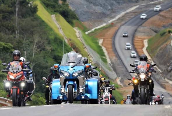 Pemandangannya indah! Abang Jo teruja bermotosikal dari Sibu ke Kapit Pemandangannya indah! Abang Jo teruja bermotosikal dari Sibu ke Kapit