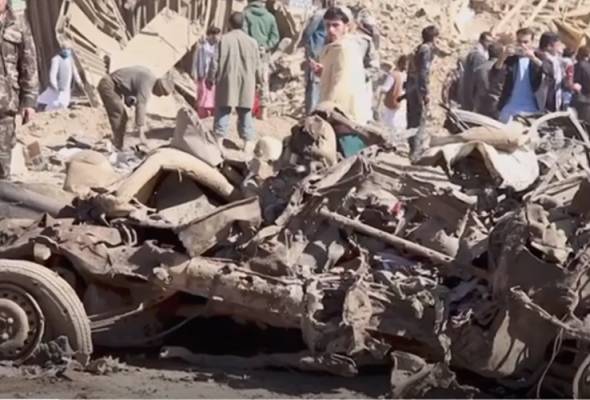 13 maut dalam kejadian letupan bom kereta di Afghanistan 13 maut dalam kejadian letupan bom kereta di Afghanistan