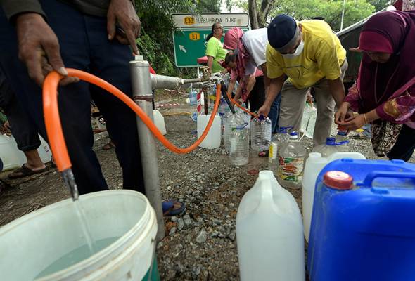 Pencemaran Sungai Selangor: Bekalan air dijangka mula disalurkan pagi esok Pencemaran Sungai Selangor: Bekalan air dijangka mula disalurkan pagi esok