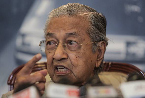 Ketidaktentuan politik tidak akan berakhir dengan Anwar jadi PM - Dr Mahathir Ketidaktentuan politik tidak akan berakhir dengan Anwar jadi PM - Dr Mahathir