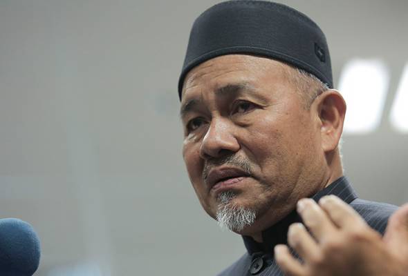 Suspek cemar sungai pada hujung minggu, awal pagi - Tuan Ibrahim Suspek cemar sungai pada hujung minggu, awal pagi - Tuan Ibrahim