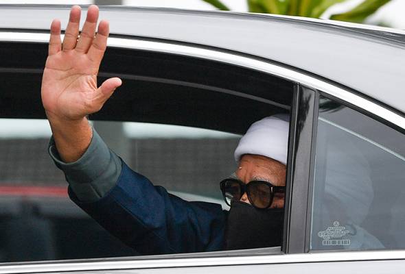 Court allows Hadi Awang's bid to quash suit over seditious remark