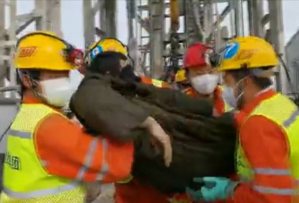 China rescues first person from Shandong gold mine: CCTV