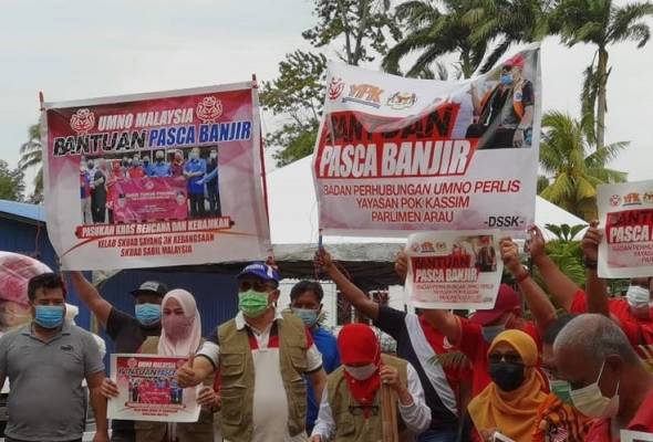 Cut Salaries Allowances Of Mps Voluntarily No Need To Propose Shahidan Kassim Astro Awani
