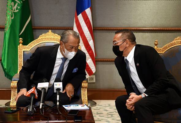 Muhyiddin concludes official visit to Saudi Arabia on high note