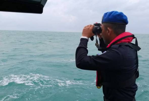 Nelayan Vietnam cuba tetak anggota Maritim Malaysia cedera terkena tembakan