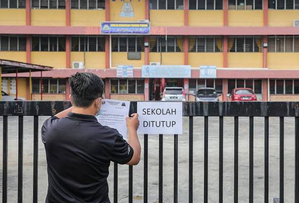 Covid 19 Bimbang Nanti Ada Sekolah Tidak Ditutup Kerana Takut Dikompaun Maszlee Astro Awani