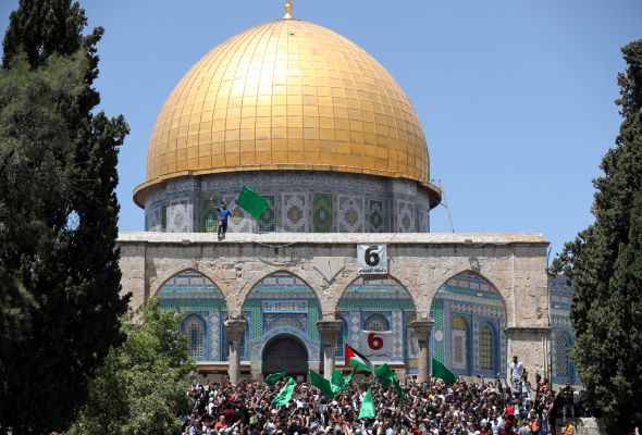 Israel plays for time on flashpoint Jerusalem evictions