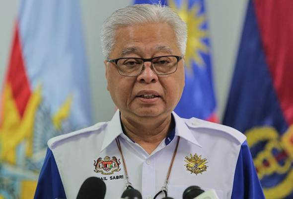 Tiga Nelayan Dilaporkan Hilang Bot Karam Ditemukan Selamat