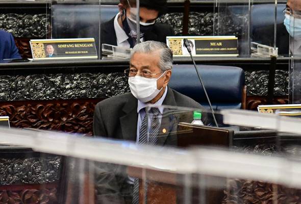 Percantuman parti untuk bentuk kerajaan tidak boleh dianggap lompat parti - Dr Mahathir