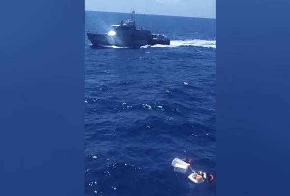 Ibu Maut Minum Air Kencing Sendiri Demi Selamatkan Anak Anak Astro Awani