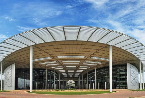 UTP Malaysia's top private university in the emerging economies rankings 2022
