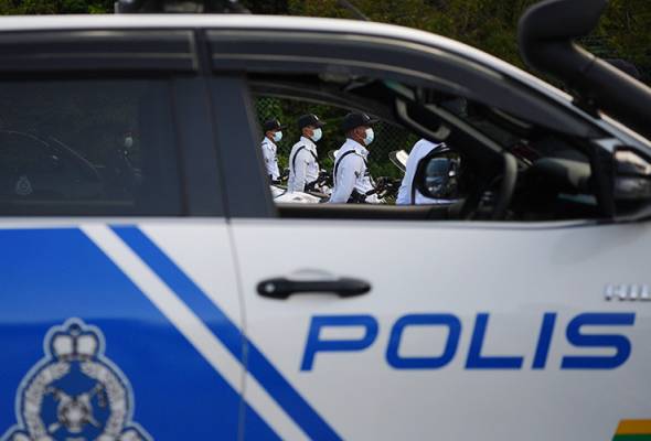 Two silat exponents nabbed for possession of offensive weapons on Pulau Besar