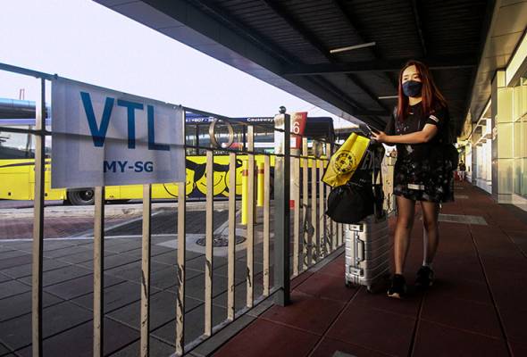 Penjualan tiket VTL Malaysia-Singapura dibuka semula - Khairy