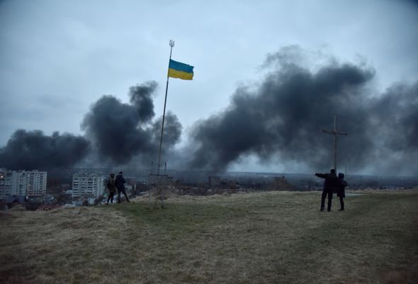 Ukraine willing to be neutral, says Russia wants to split nation