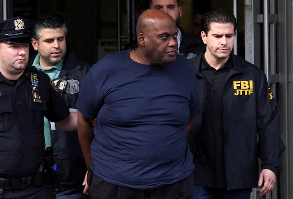 New York subway shooting suspect to remain in jail, undergo psychiatric exam