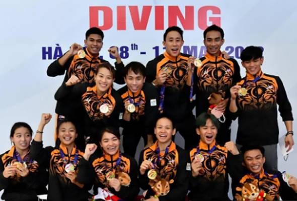 Malaysian contingent continues to shine in Hanoi