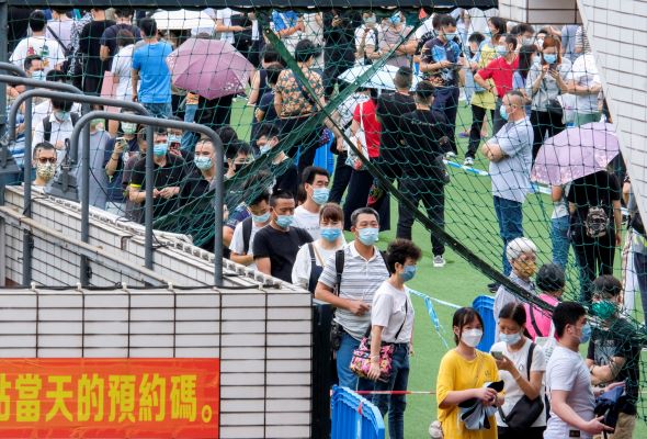 Macau hotel locked down after COVID case, 700 people to be quarantined - Media | Astro Awani