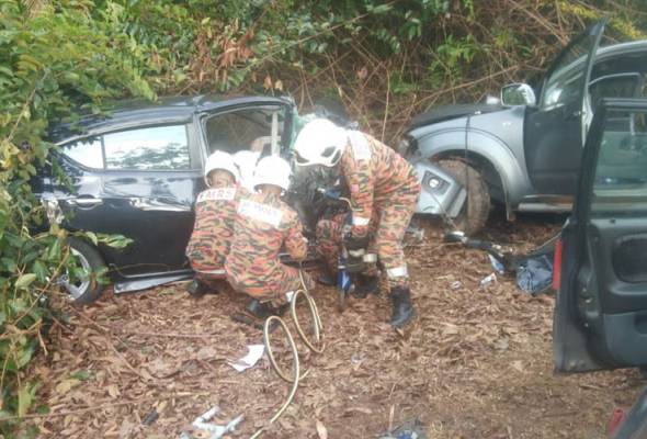 Carian mengenai topik jalan-muadzam-shah-rompin | Astro Awani