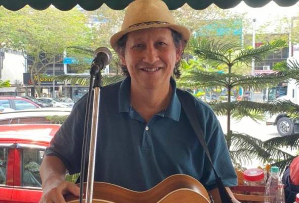Empat kali diserang strok, Azman Warren bangkit jadikan nyanyian ...