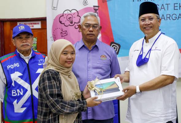 No new reports on selling Peranti Siswa devices - Annuar