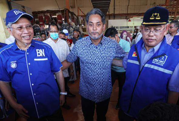 GE15: Annuar, Noh spotted campaigning for Khairy in Sungai Buloh