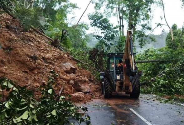 Jalan Ranau Jalan Ranau ke Sandakan tidak boleh dilalui akibat tanah runtuh - JKR ...