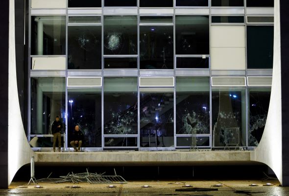 Brazil investigates who led anti-democratic riots in capital
