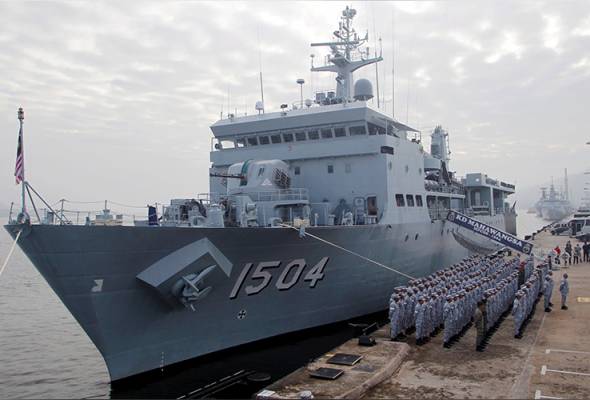 KD Mahawangsa completes resupply mission for MALBATT in Lebanon
