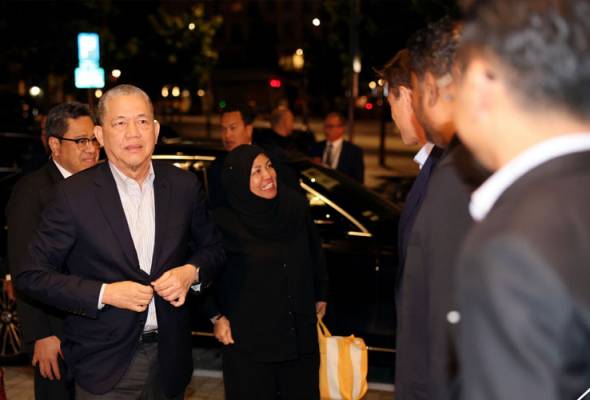 DPM Fadillah arrives in Brussels for official visit