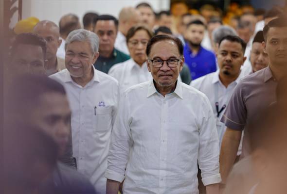 Govt to solve water woes in Kelantan, Sabah despite huge expenditure - PM