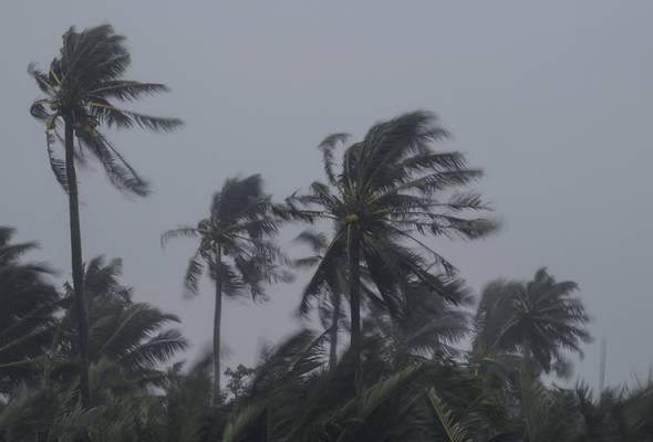 MetMalaysia keluarkan nasihat Taufan Fung-Wong, amaran cuaca buruk di beberapa negeri