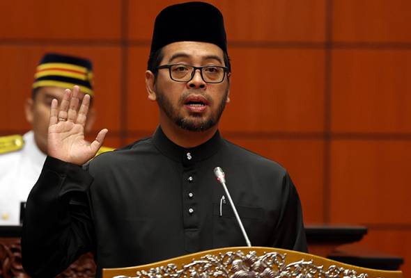 Zulkifli Hasan has a vast experience in Shari'ah, Islamic finance