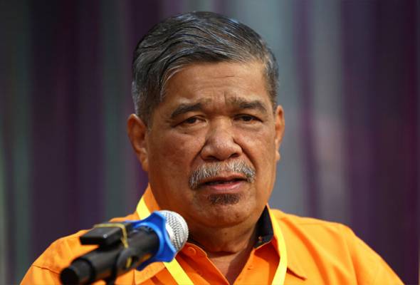 Use of chicken manure is discouraged, says Mohamad Sabu