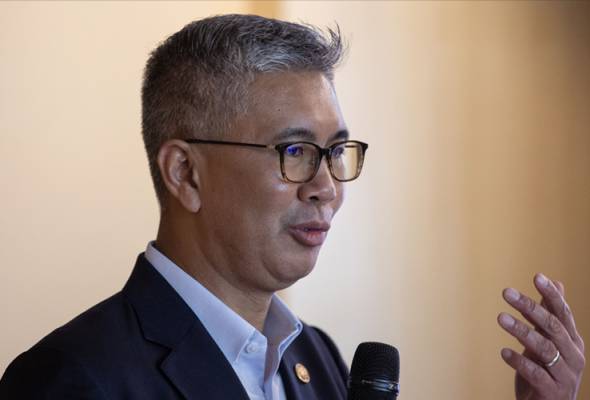 Govt to launch Electric Motorcycle Use Scheme tomorrow - Tengku Zafrul
