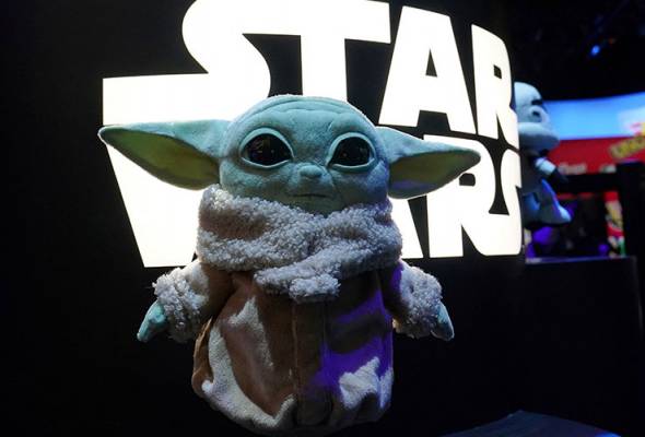 Baby Yoda heads to big screen in new 'Star Wars' movie