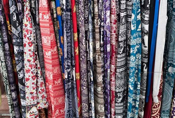 Thai govt affirms copyright on elephant, cat-patterned pants
