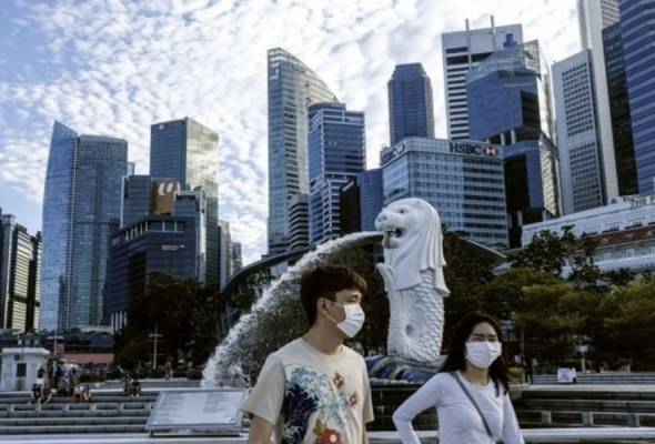 Singapore's 2024: New leadership, economic growth, and high-profile trials