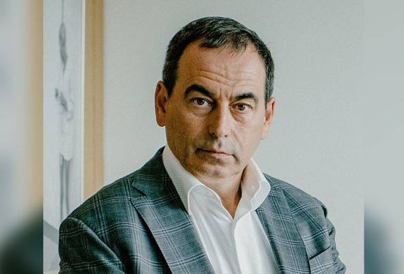 Russian billionaire Avdeev says he's sold up to spend more time with his 23 children