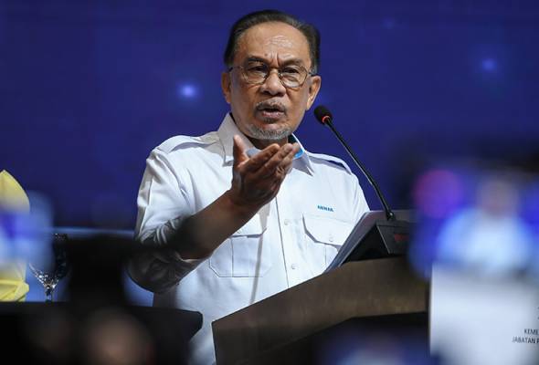 PM Anwar directs Khazanah to audit RM43.9 Mln FashionValet investment loss