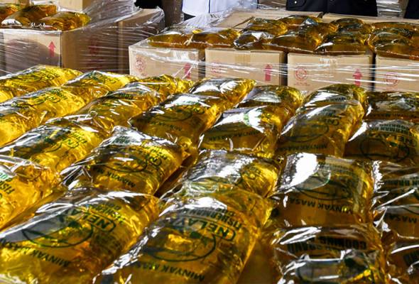 Selesaikan masalah stok minyak masak, sebelum laksana subsidi bersasar - Penganalisis