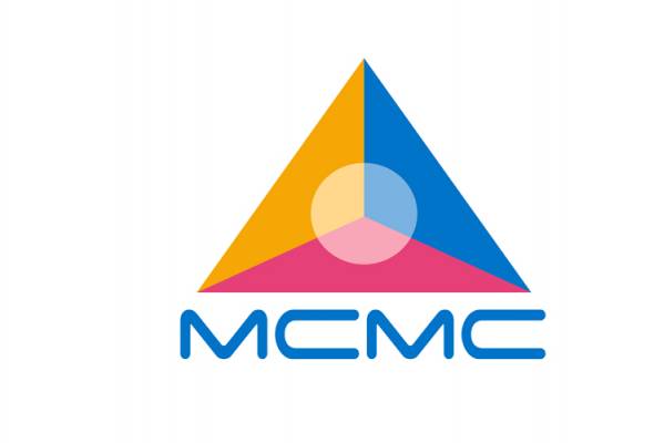 MCMC siasat gambar Jalur Gemilang tidak lengkap di Facebook Kwong Wah Yit Poh
