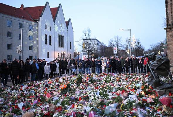 Suspect in German Christmas market attack held on murder charges