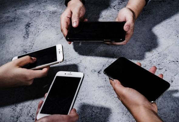 Bandar di Jepun cadang ordinan hadkan penggunaan telefon pintar kepada 2 jam sehari