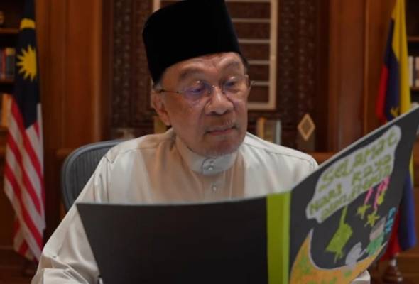 PM urges Muslims to uphold mutual respect, compassion in Aidilfitri message