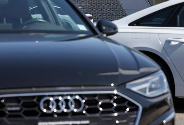 Tarif Trump: Pengeluar kereta Jerman Audi hentikan sementara import ke AS - laporan