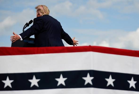 Trump rancang kenakan denda AS$998 sehari ke atas pendatang tanpa izin ke Amerika