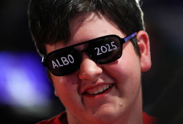 ANALYSIS - The influencer election that wasn't: amid Trump trauma, Australian voters logged off
