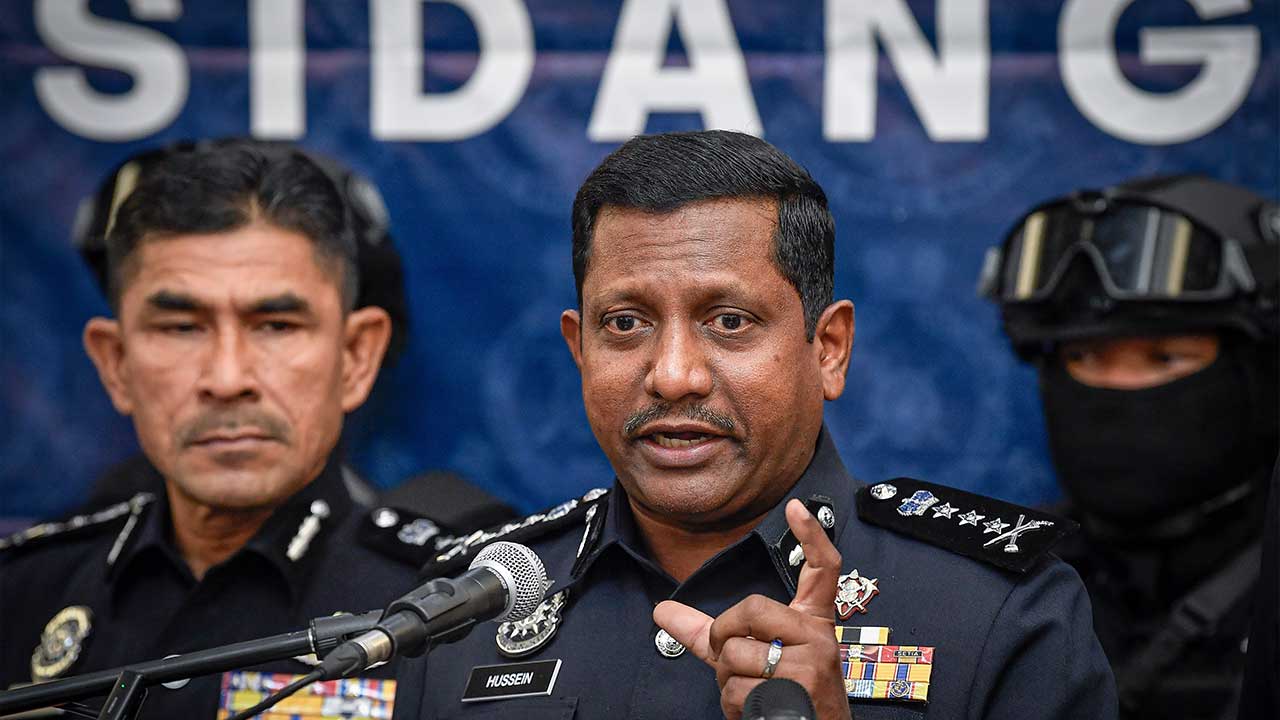 Skandal Amang Menggemparkan Industri Hiburan: Penyanyi & Pelakon Terkenal Berdepan Tuduhan Teruk